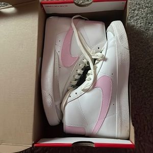 Pink nike blazers